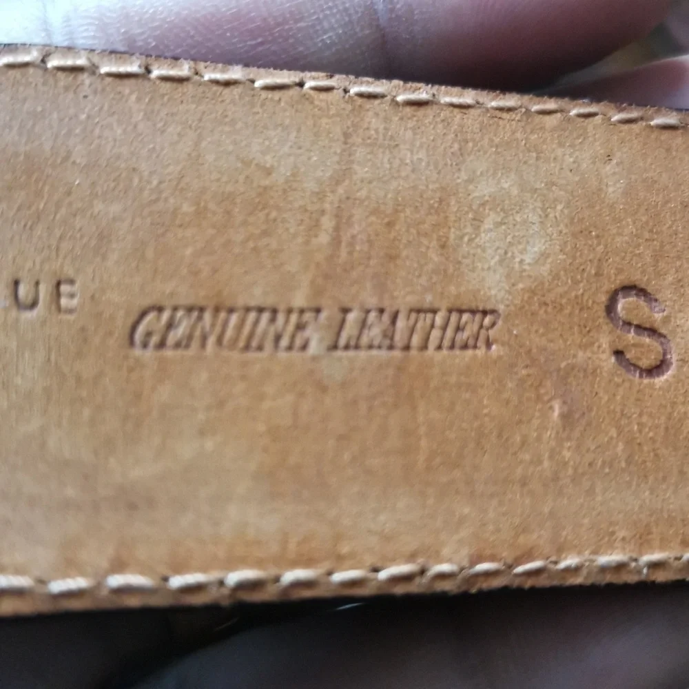 Saks Fifth Avenue Belt
